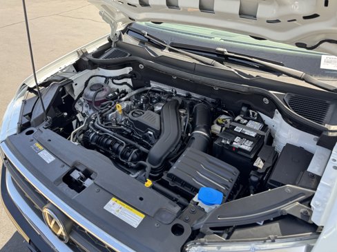 Certified 2023 Volkswagen Taos SE image 38