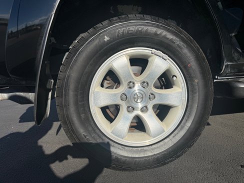 Used 2005 Toyota 4Runner SR5 image 17