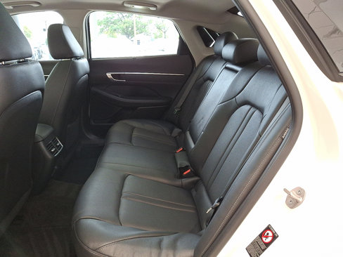 Certified 2023 Hyundai Sonata Limited image 9