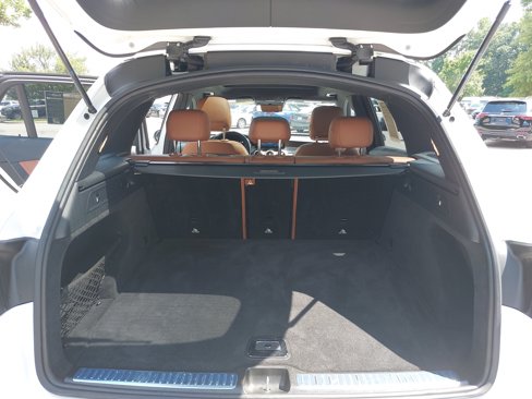 Used 2020 Mercedes-Benz GLC 300 image 13