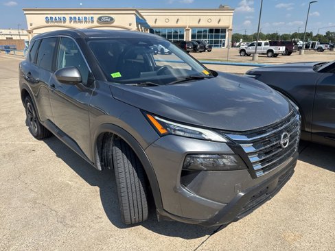 Used 2024 Nissan Rogue SV image 17