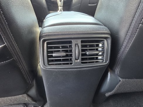 Used 2019 Nissan Rogue SL image 28