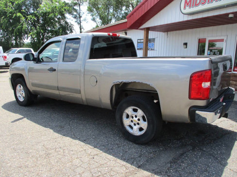 Used 2007 Chevrolet Silverado 1500 LT w/ 1LT Convenience Package image 5