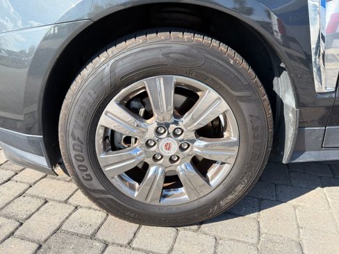 Used 2016 Cadillac SRX Luxury image 11