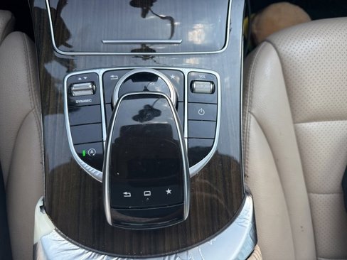 Used 2016 Mercedes-Benz C 300 4MATIC Sedan image 17