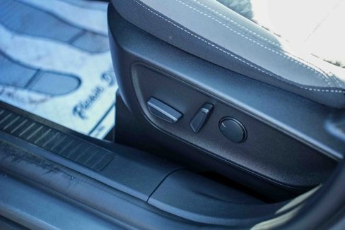 Used 2022 Ford Escape SE w/ Convenience Package image 29