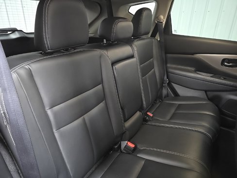 Used 2023 Nissan Murano SV image 17
