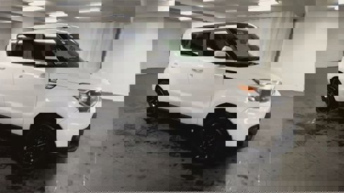 Used 2018 Kia Soul image 2