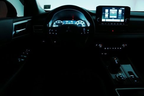 Used 2022 Mitsubishi Outlander SE image 43