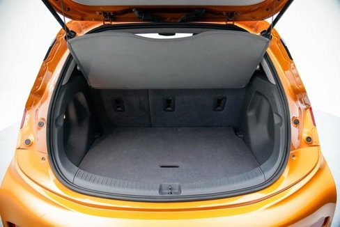 Used 2017 Chevrolet Bolt LT image 9