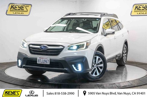 Used 2020 Subaru Outback Premium image 1