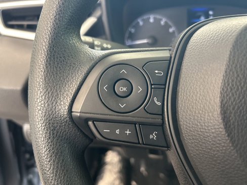 Used 2024 Toyota Corolla LE image 39