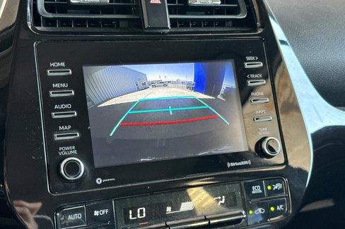 Used 2022 Toyota Prius L Eco image 16