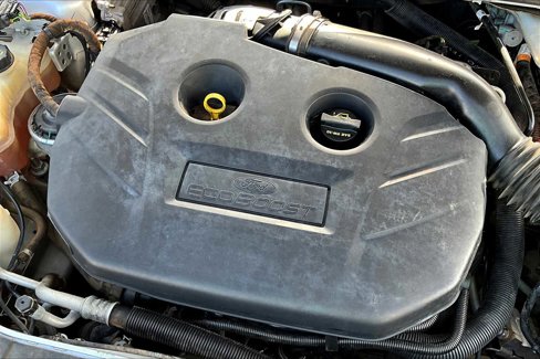 Used 2015 Ford Fusion SE image 30
