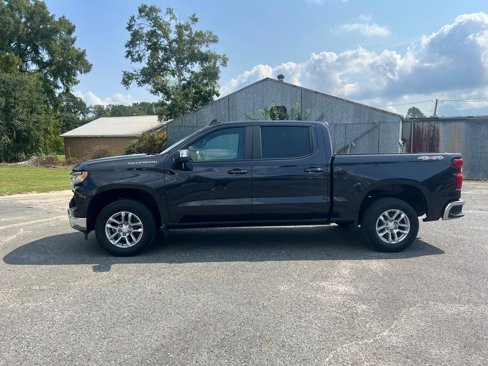 Used 2022 Chevrolet Silverado 1500 LT image 3