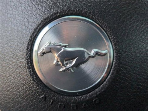 Used 2010 Ford Mustang GT Premium image 24