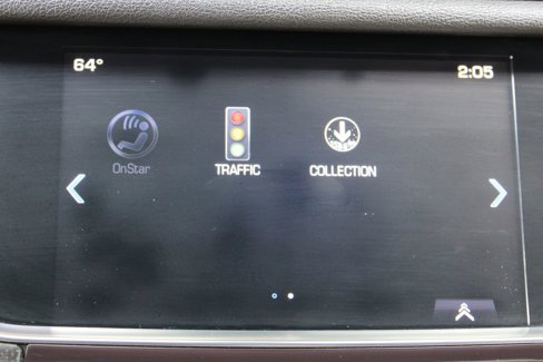 Used 2018 Cadillac XT5 Luxury w/ Driver Awareness Package image 15