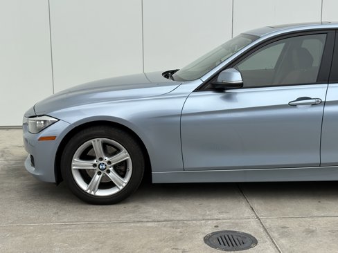 Used 2014 BMW 320i Sedan image 5