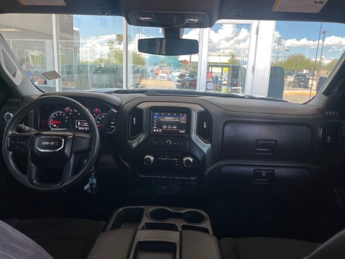 Used 2021 GMC Sierra 1500 4x4 Crew Cab w/ Sierra Value Package image 20