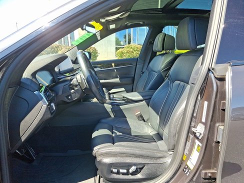 Used 2019 BMW 640i Gran Turismo xDrive image 14