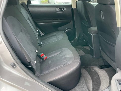 Used 2014 Nissan Rogue S w/ Convenience Package image 12