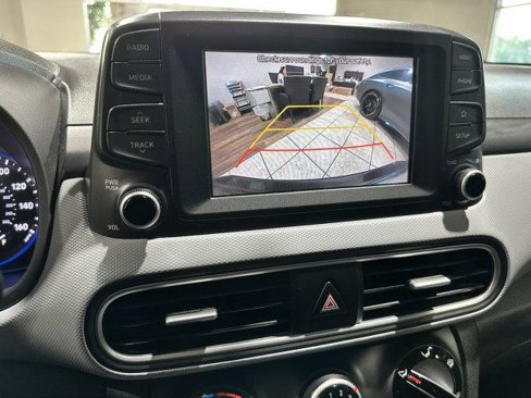 Used 2019 Hyundai Kona SE image 13