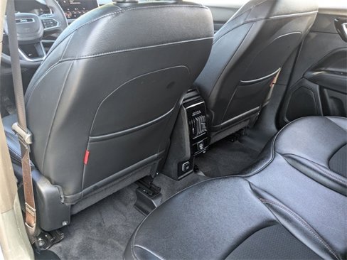 Used 2024 Jeep Compass Trailhawk image 18