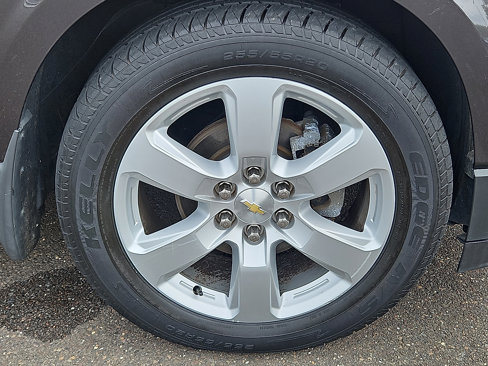 Used 2017 Chevrolet Traverse LT w/ Style and Technology Package image 8