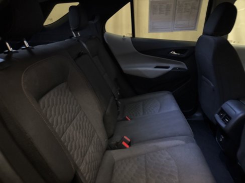 Used 2020 Chevrolet Equinox LT image 22