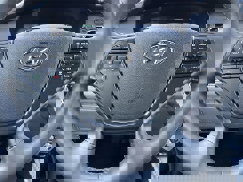 Used 2017 Hyundai Sonata Limited image 11