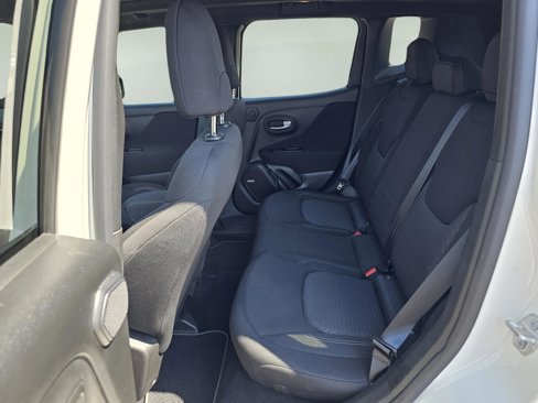 Used 2021 Jeep Renegade Latitude w/ Sun & Sound Group image 32
