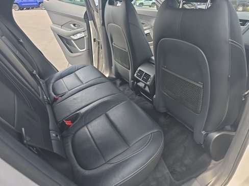 Used 2020 Jaguar E-PACE R-Dynamic S image 12