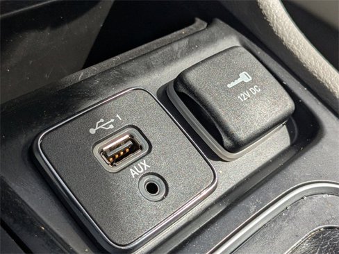 Used 2021 Jeep Cherokee Latitude Lux w/ Comfort/Convenience Group image 21