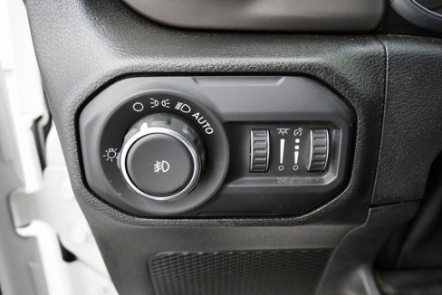 Used 2018 Jeep Wrangler Unlimited Sport S image 25