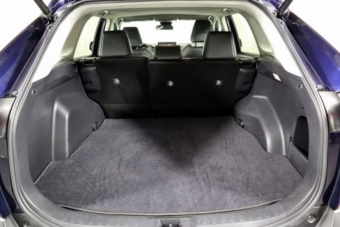Used 2020 Toyota RAV4 XLE Premium image 15