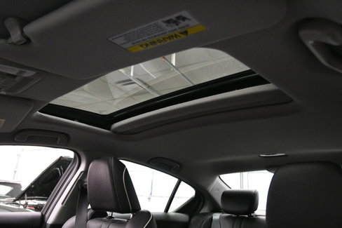 Used 2020 Acura ILX w/ Premium Package image 25
