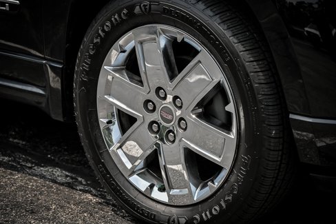Used 2016 GMC Acadia Denali image 3