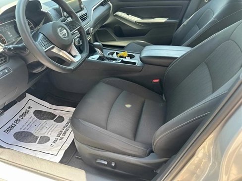 Used 2022 Nissan Altima 2.5 SV image 5