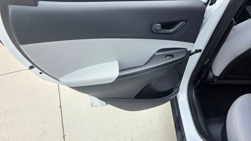 Used 2023 Hyundai Kona SEL image 20
