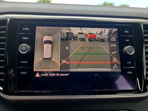 Used 2018 Volkswagen Atlas SEL Premium image 29