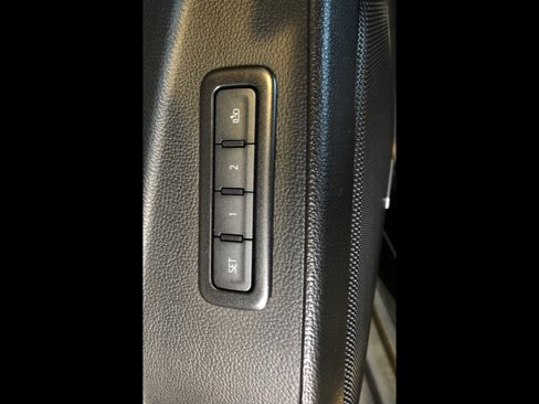 Used 2019 Chevrolet Tahoe LT image 11