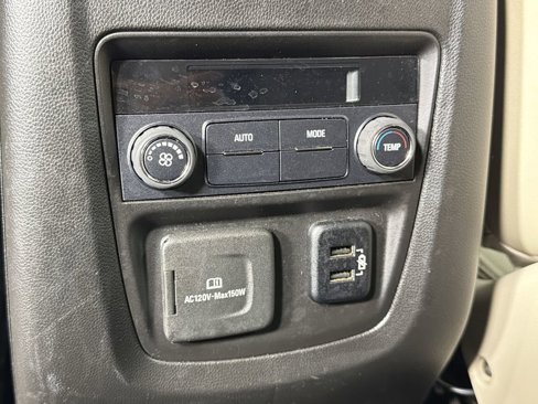 Used 2018 Buick Enclave Essence image 22
