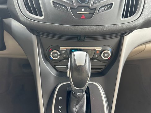 Used 2014 Ford C-MAX SE image 25