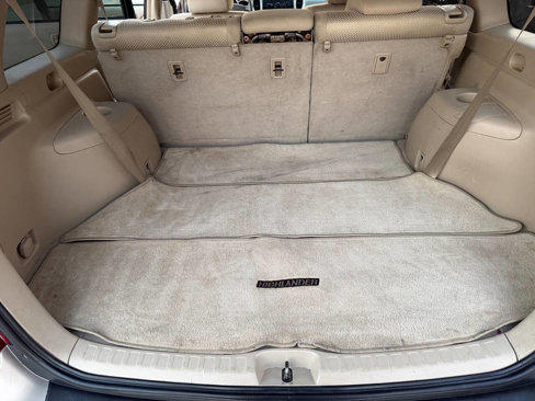 Used 2004 Toyota Highlander Limited image 20