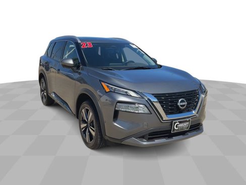 Used 2023 Nissan Rogue SL w/ SL Premium Package image 2