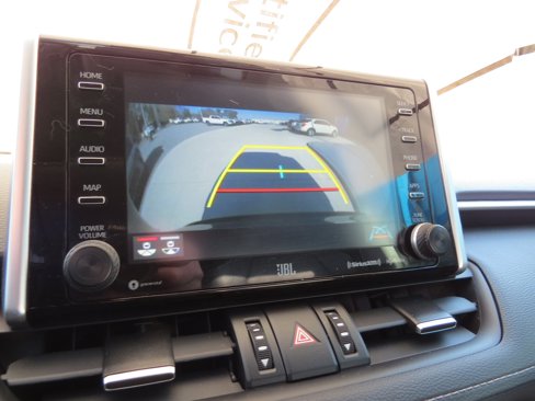 Used 2021 Toyota RAV4 XLE Premium image 25