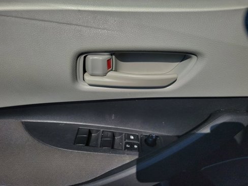 Used 2024 Toyota Corolla LE image 7