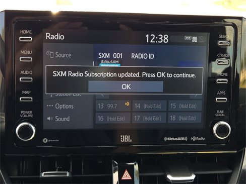 Used 2020 Toyota Corolla XSE image 19