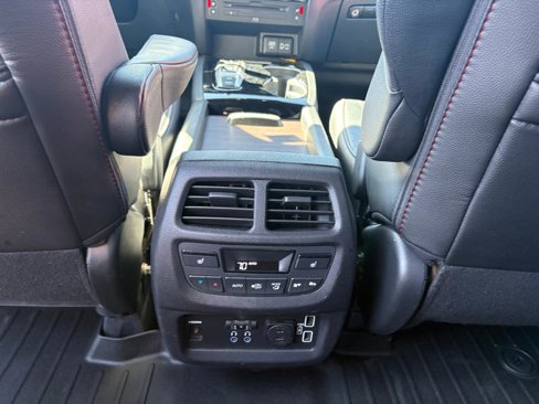 Used 2020 Honda Pilot Black Edition image 29