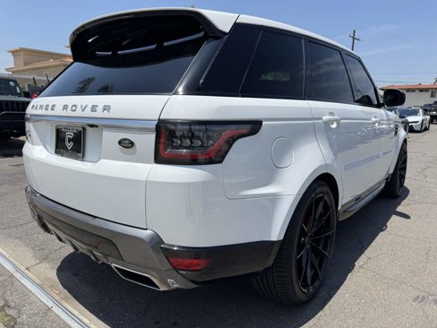 Used 2020 Land Rover Range Rover Sport HSE image 8